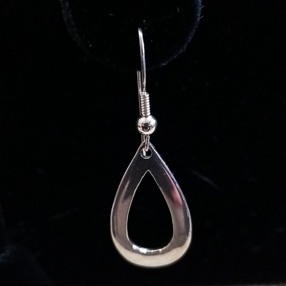 925 Sterling Silver earrings - Picture 3 of 4